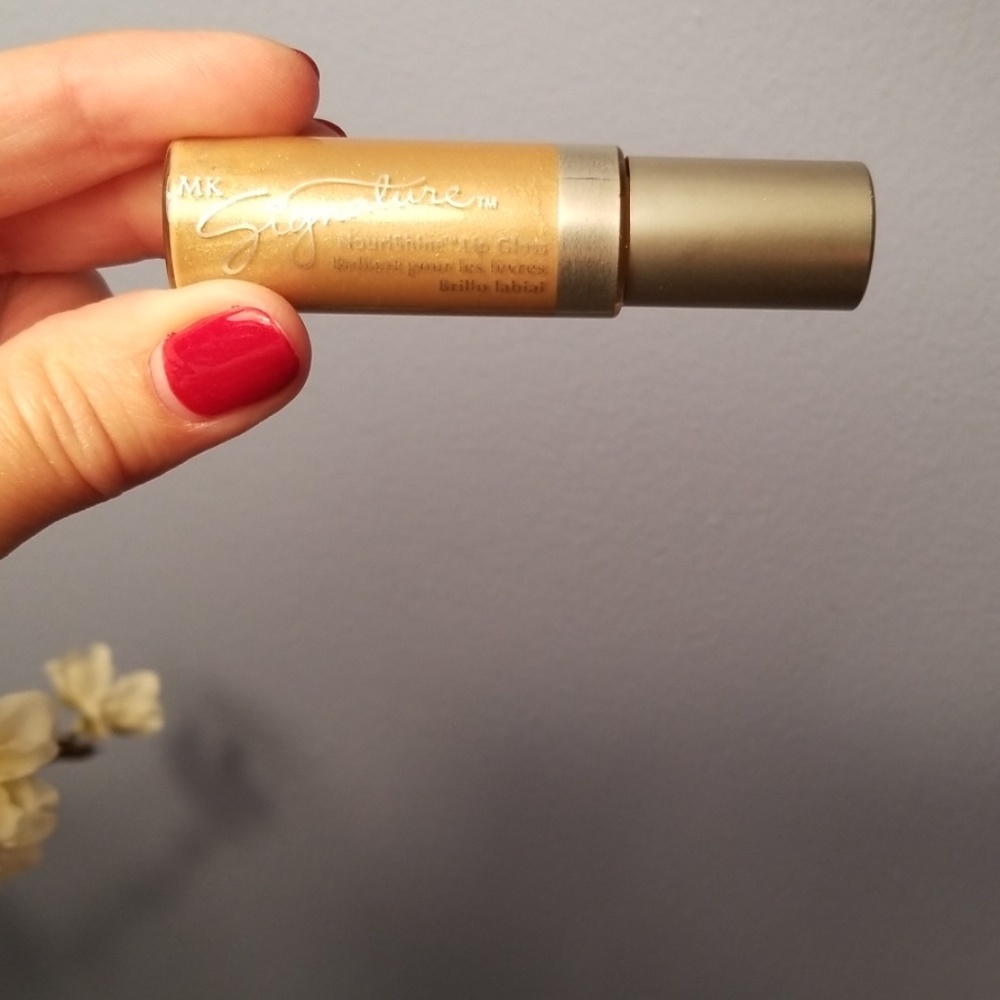 Cream and Sugar: Mary Kay Lip Gloss - Picture 1 of 7